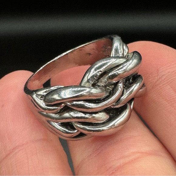 Chunky Silver Tone Braided Knot Thumb? Ring Size 8.5 - Picture 10 of 11